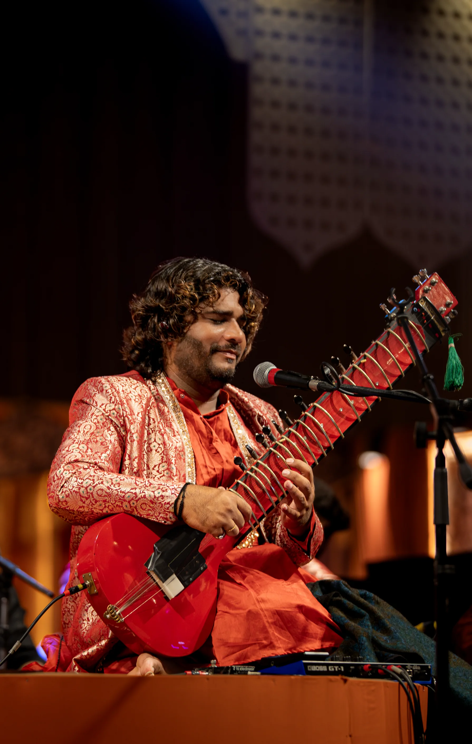 Arif Khan Performance Photo